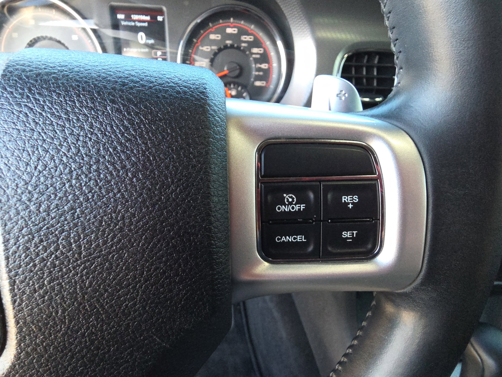 Used 2013 Dodge Charger R/T w/ Wheels & Tunes Group image 19