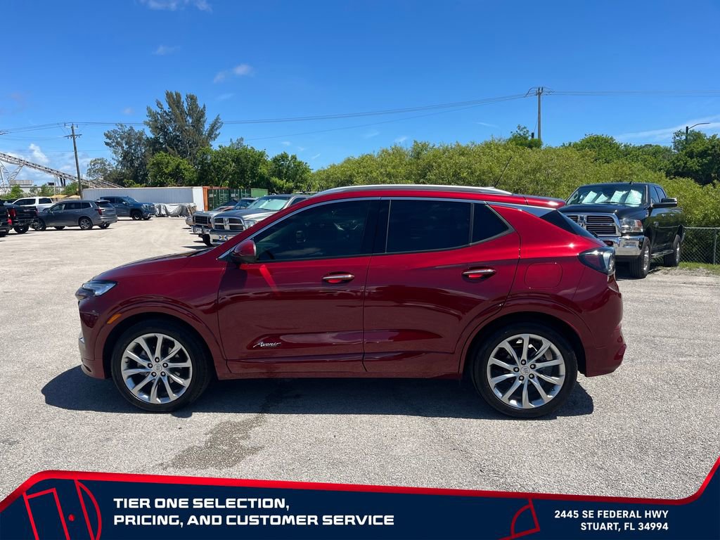 Used 2024 Buick Encore GX Avenir w/ Avenir Technology Package FWD image 4