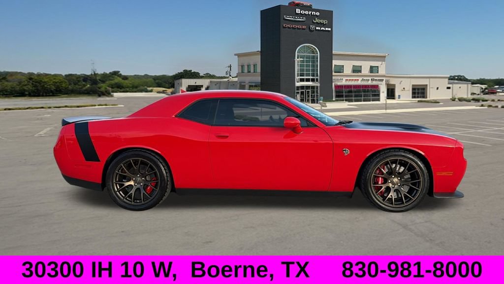 Used 2016 Dodge Challenger SRT Hellcat RWD image 2