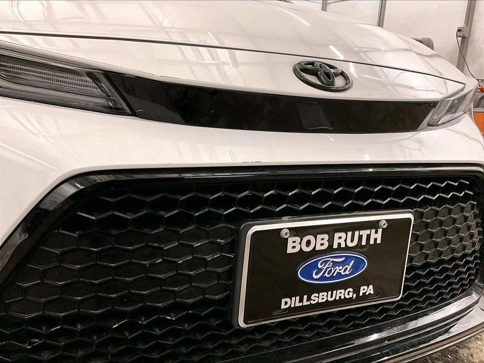 Used 2022 Toyota Corolla XSE image 29