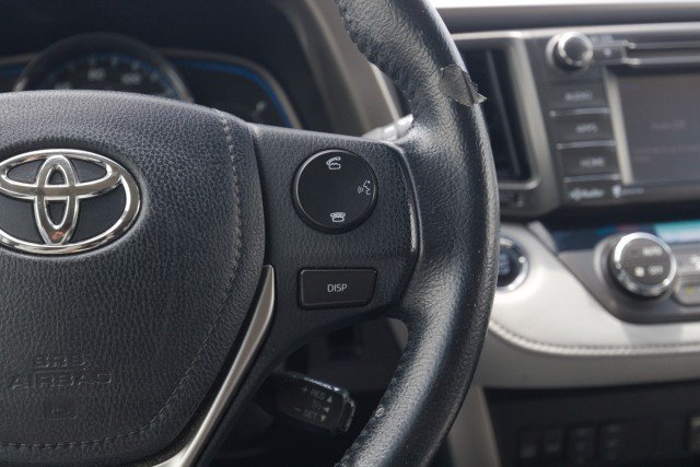Used 2015 Toyota RAV4 Limited AWD/4WD image 21