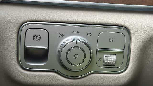 Used 2026 Mercedes-Benz GLE 350 4MATIC image 11