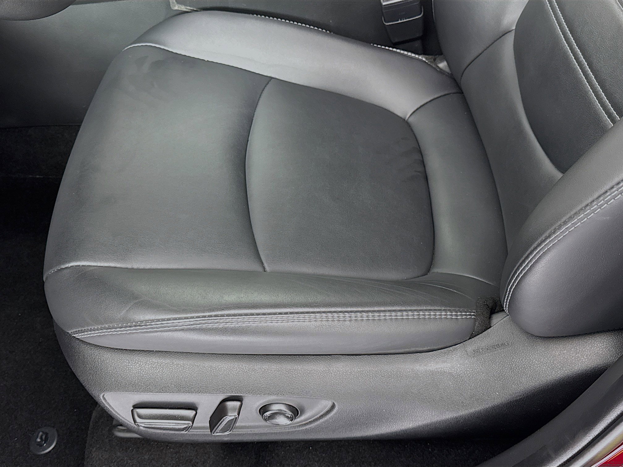 Used 2024 Toyota RAV4 XLE Premium w/ Weather Package image 18