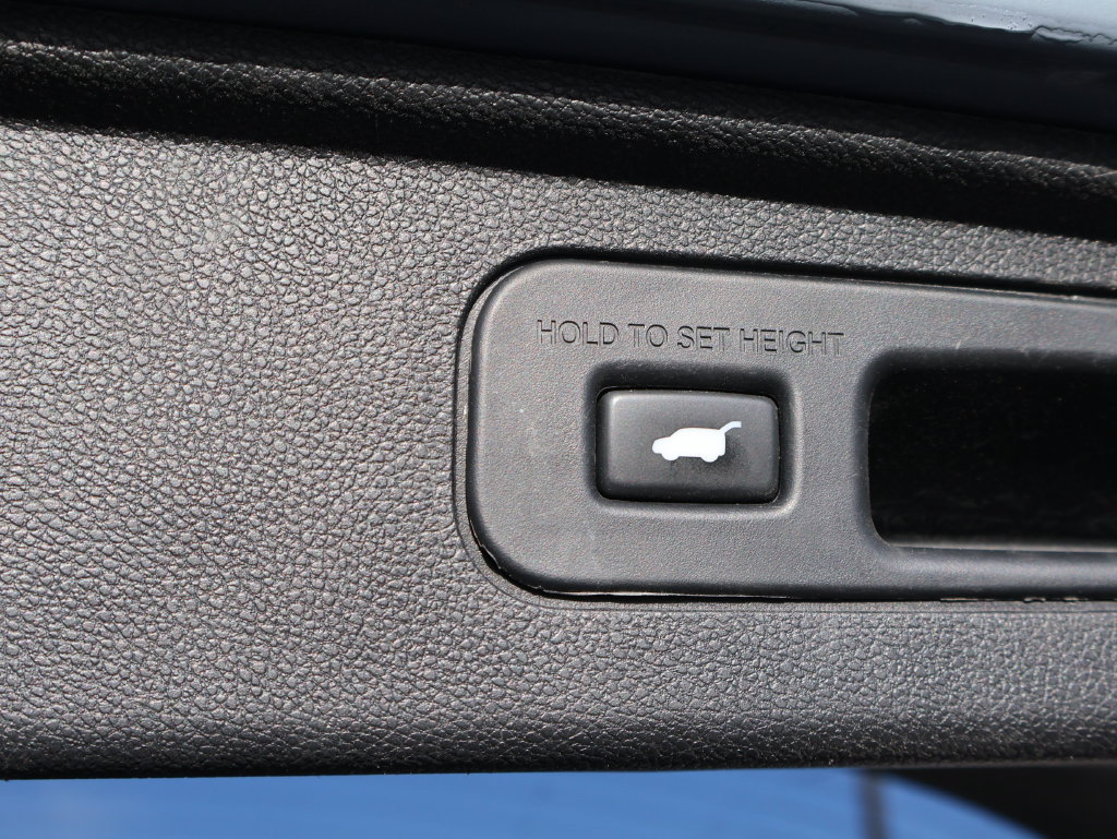 Certified 2025 Honda Odyssey Touring image 18