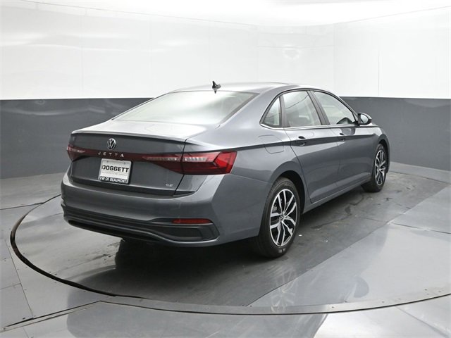New 2025 Volkswagen Jetta SE image 11