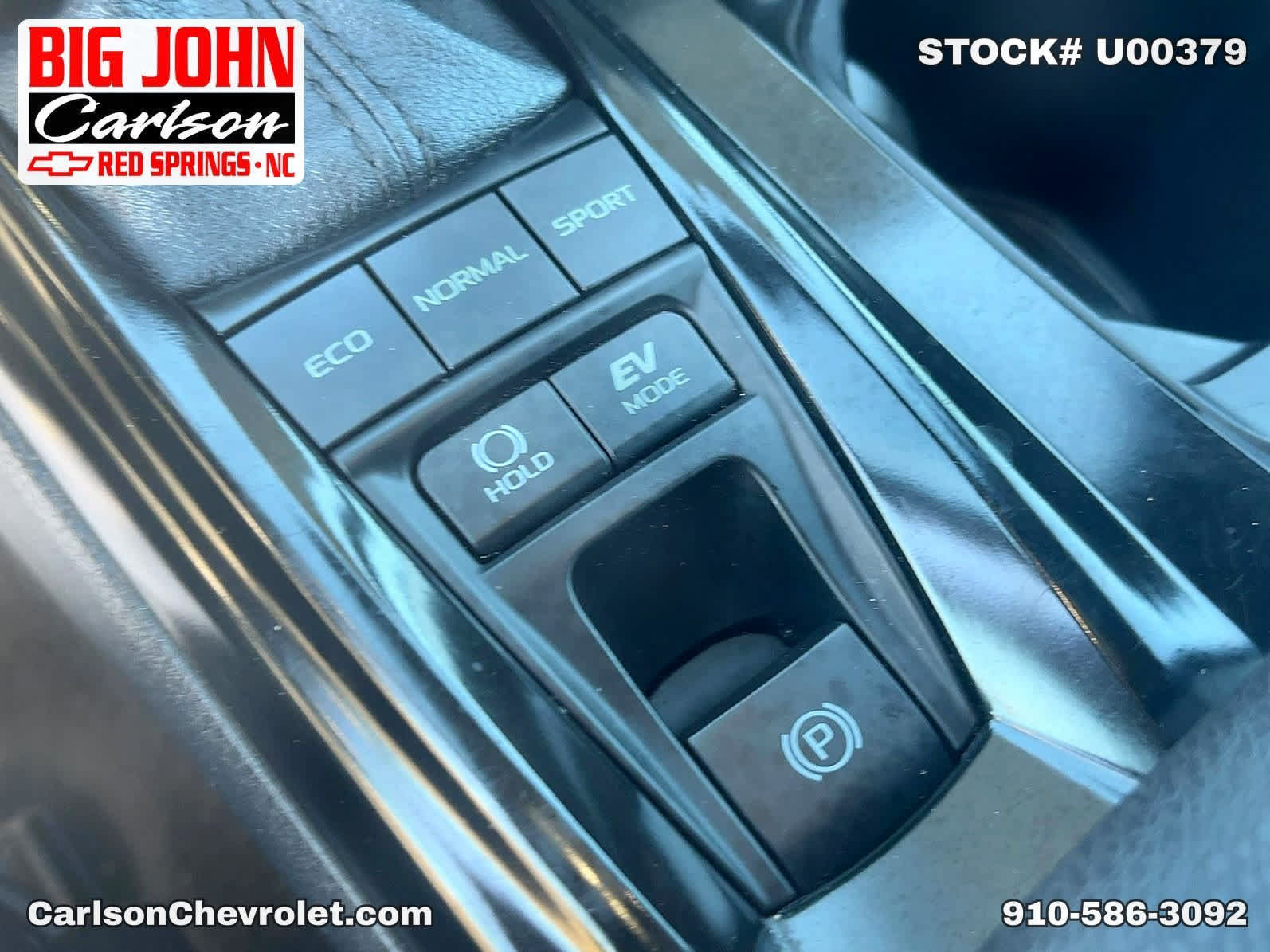 Used 2025 Toyota Camry SE FWD image 21