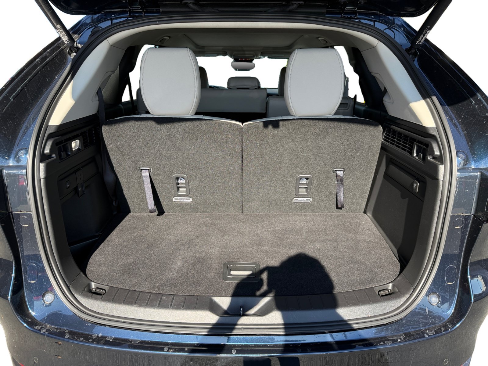 Certified 2025 MAZDA CX-90 Plug-In Hybrid w/Premium Sport AWD/4WD image 17