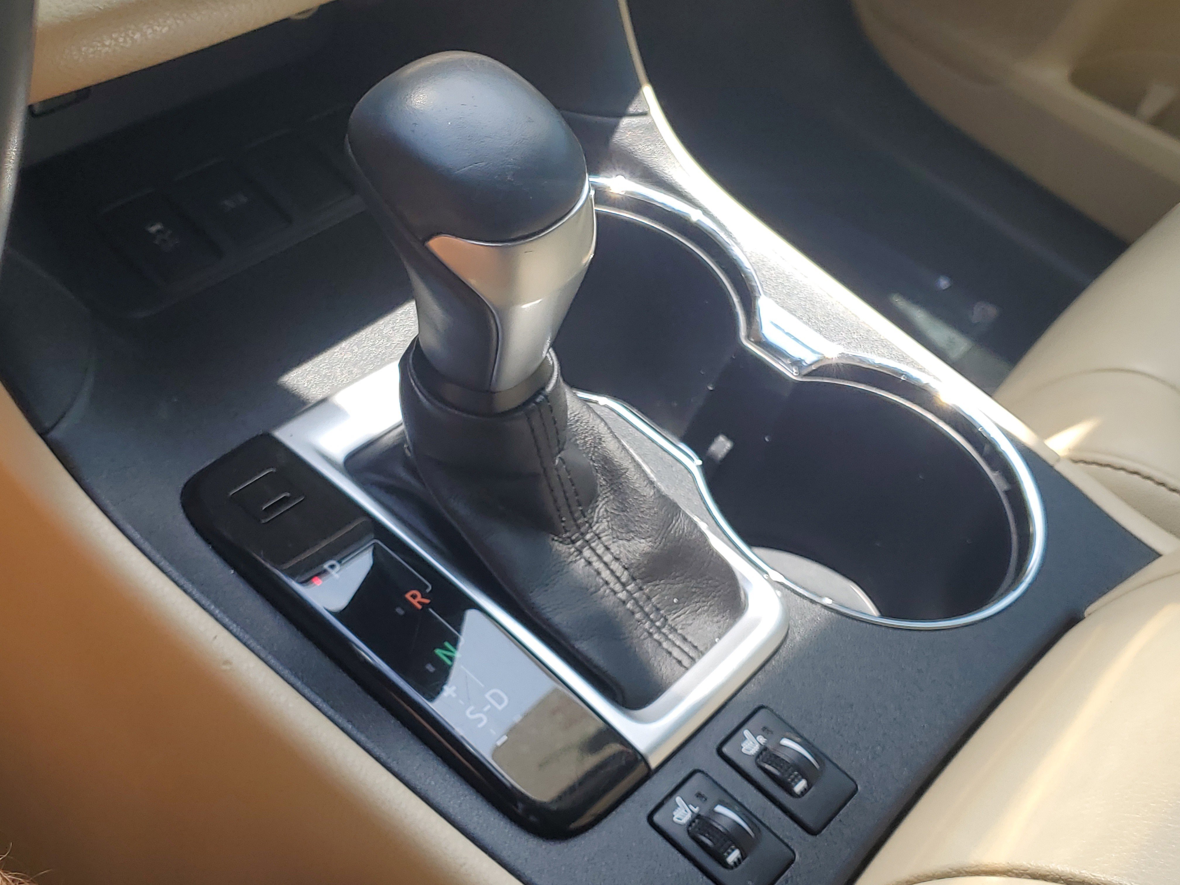 Certified 2017 Toyota Highlander XLE FWD image 30