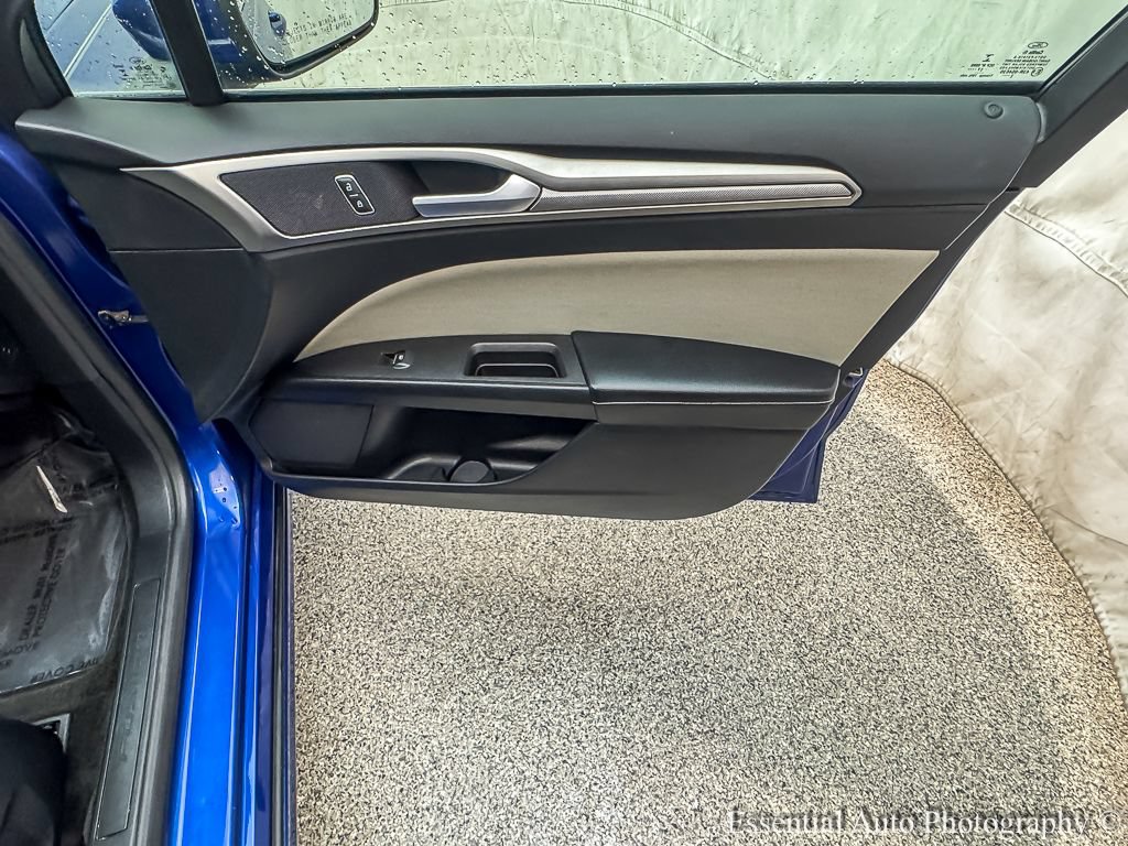 Used 2018 Ford Fusion S FWD image 23