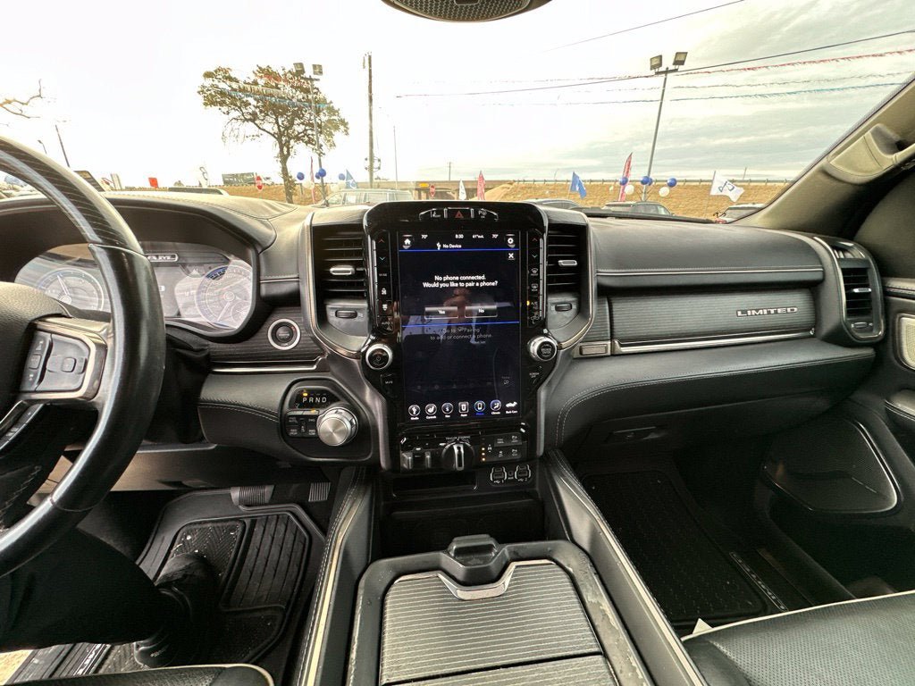 Used 2021 RAM 1500 Limited AWD/4WD image 16