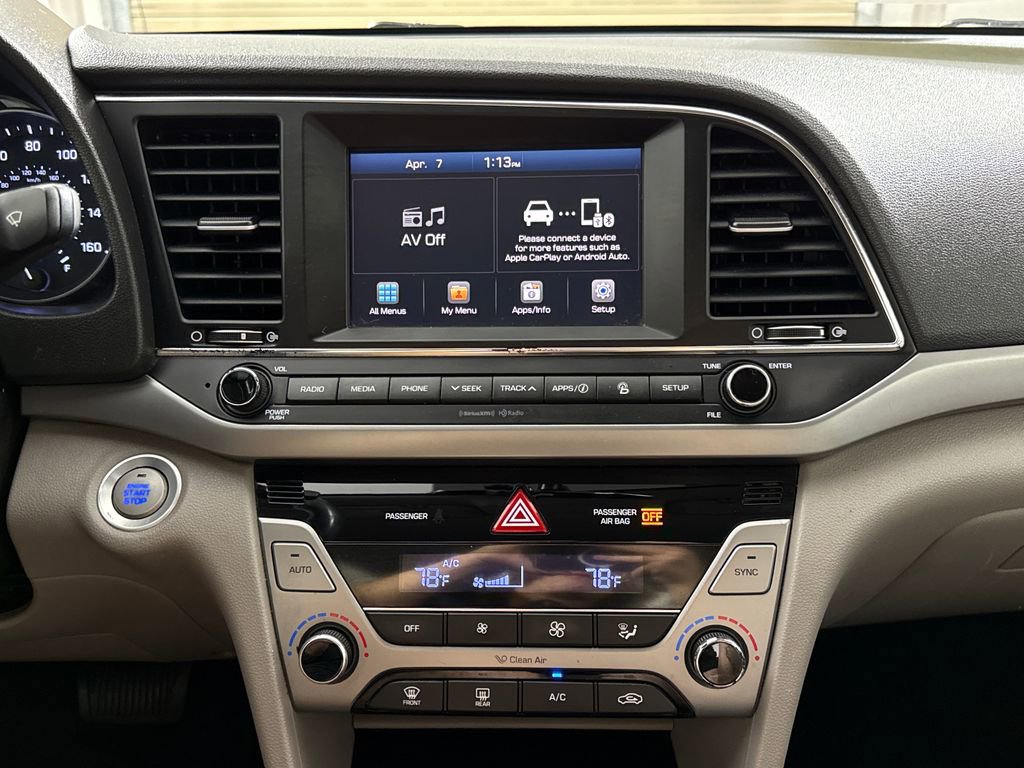 Used 2017 Hyundai Elantra Limited image 16