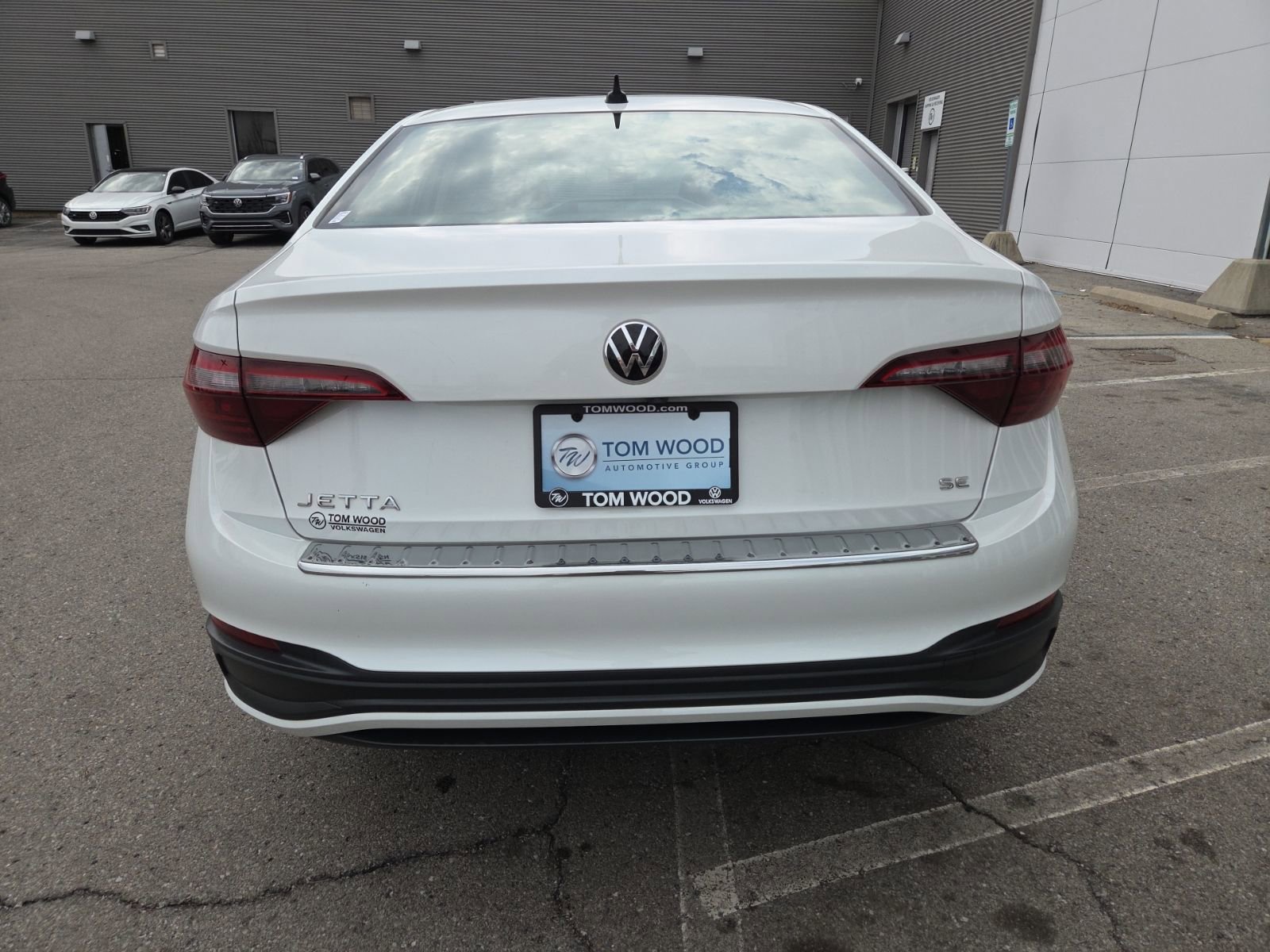 Certified 2022 Volkswagen Jetta SE FWD image 15
