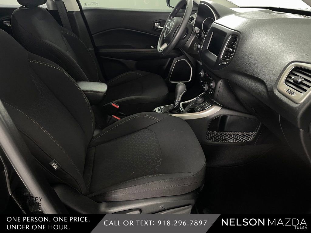 Used 2019 Jeep Compass Sport image 44