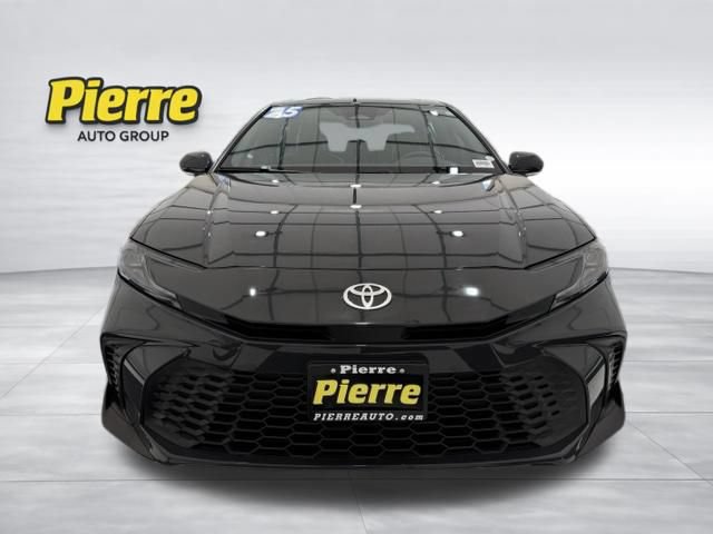 Used 2025 Toyota Camry SE AWD/4WD image 7