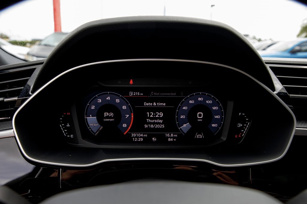 Used 2020 Audi Q3 2.0T Premium w/ Convenience Package image 42