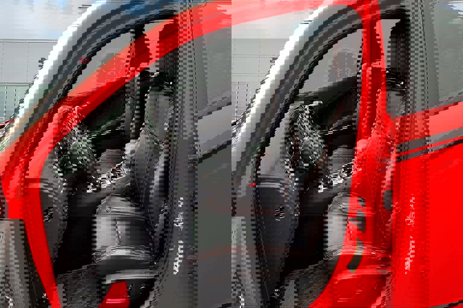 Used 2019 Dodge Charger R/T image 11