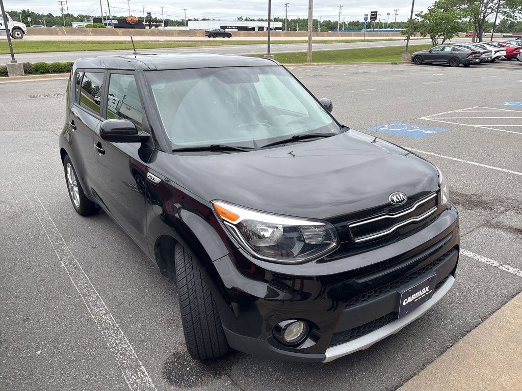 Used 2019 Kia Soul + FWD image 3