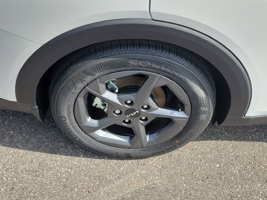 New 2026 Kia K4 FWD image 37