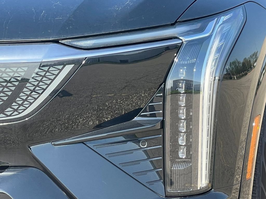 New 2025 Cadillac Optiq Sport 1 AWD/4WD image 37