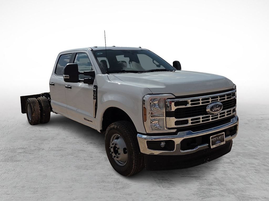New 2026 Ford F350 XL w/ XL Chrome Package