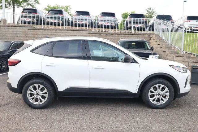 Used 2025 Ford Escape Active AWD/4WD image 5