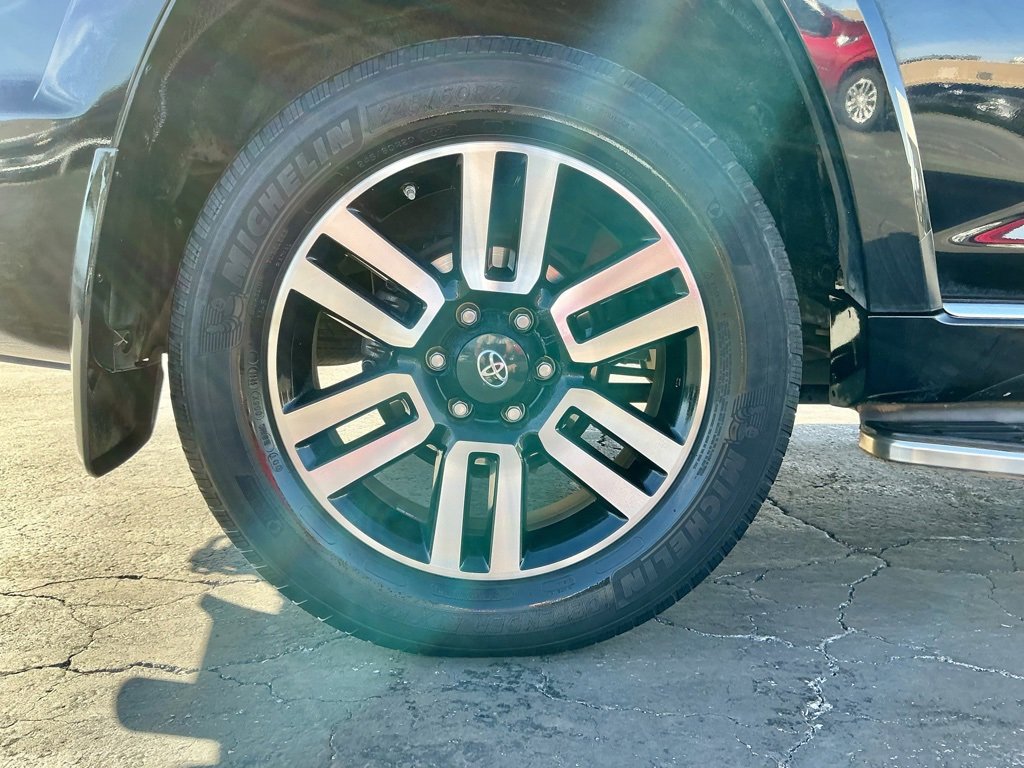 Used 2015 Toyota 4Runner Limited image 19