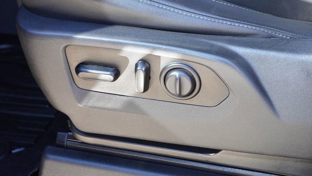 Used 2021 GMC Sierra 1500 SLT image 19