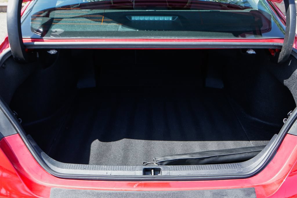 Used 2022 Toyota Camry SE w/ Convenience Package FWD image 8