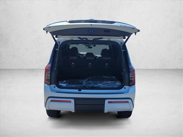 New 2026 Nissan Armada Platinum RWD image 9