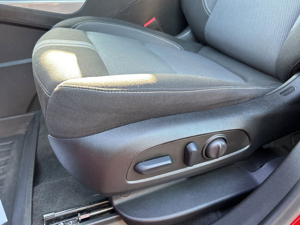 Used 2024 Chevrolet Blazer LT w/ Convenience Package image 23