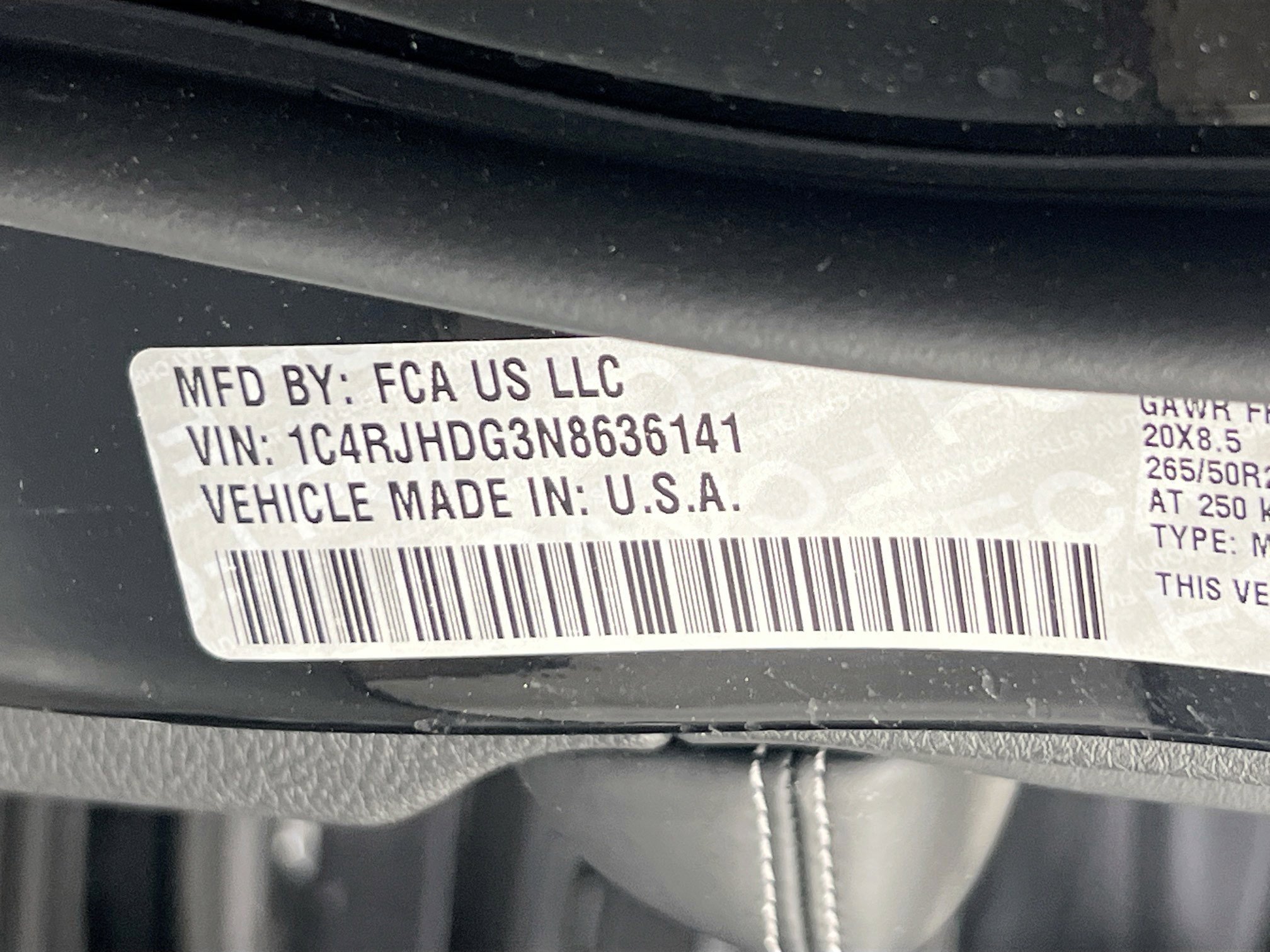 Used 2022 Jeep Grand Cherokee Overland AWD/4WD image 32