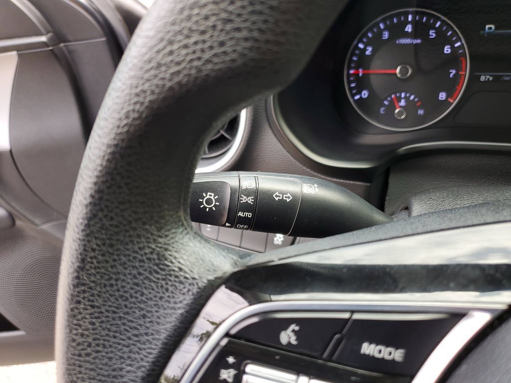 Used 2023 Kia Forte LXS FWD image 25