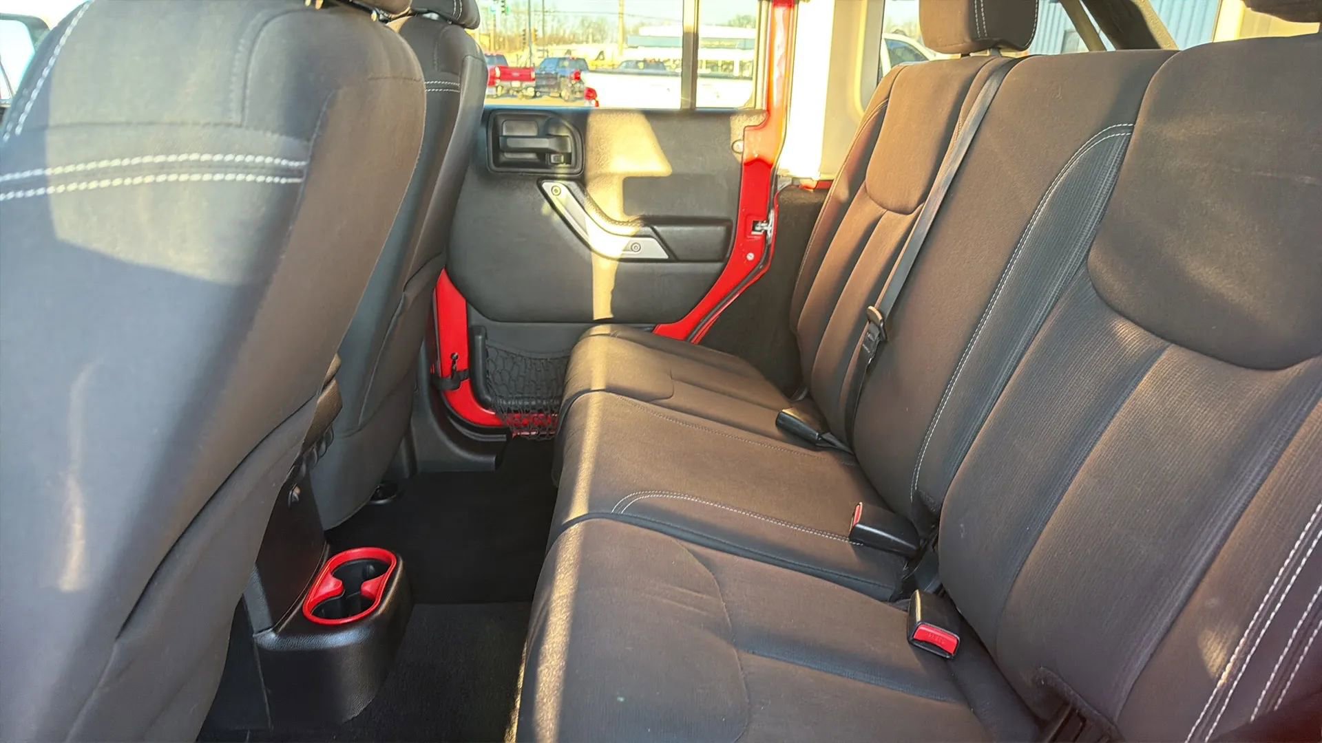 Used 2015 Jeep Wrangler Unlimited Sahara w/ Trailer Tow Group image 42