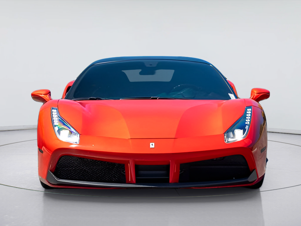 Used 2017 Ferrari 488 GTB RWD image 2