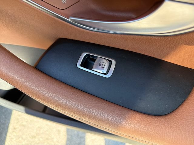 Used 2019 Mercedes-Benz E 450 4MATIC Cabriolet image 25