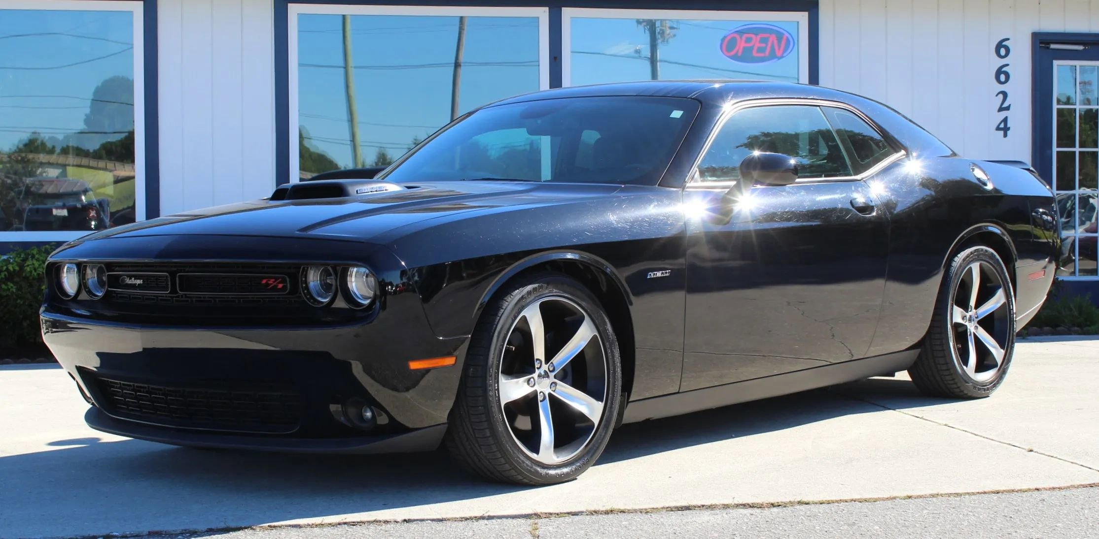 Used 2016 Dodge Challenger R/T Plus