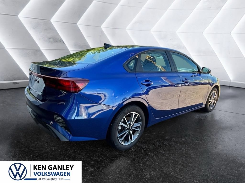 Used 2023 Kia Forte LXS FWD image 4