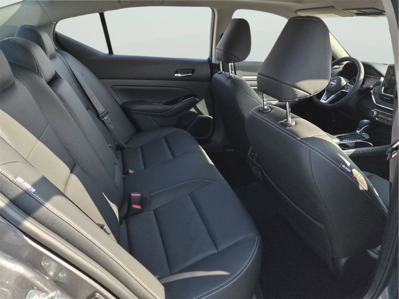 New 2025 Nissan Altima 2.5 SL image 17