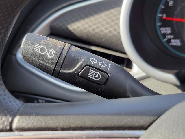 Used 2025 Chevrolet Malibu LT FWD image 14