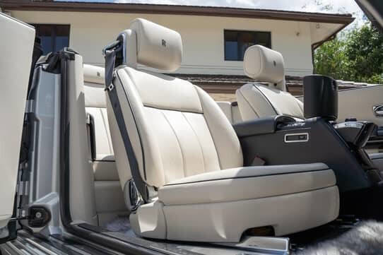Used 2014 Rolls-Royce Phantom Drophead Coupe image 71