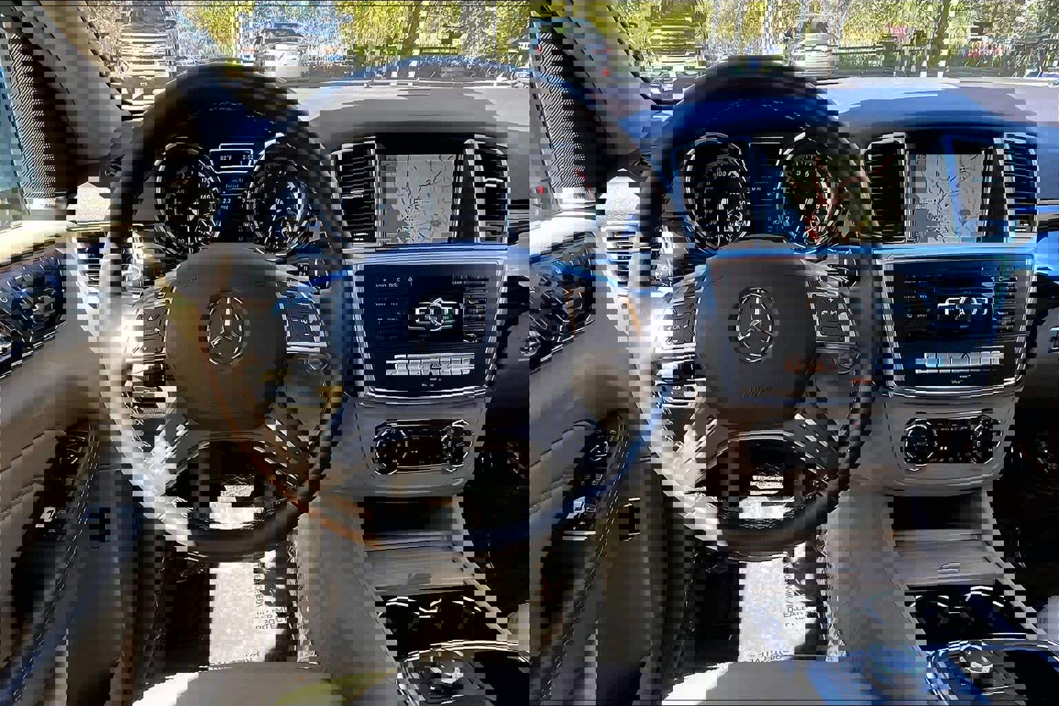 Used 2015 Mercedes-Benz ML 350 4MATIC image 5