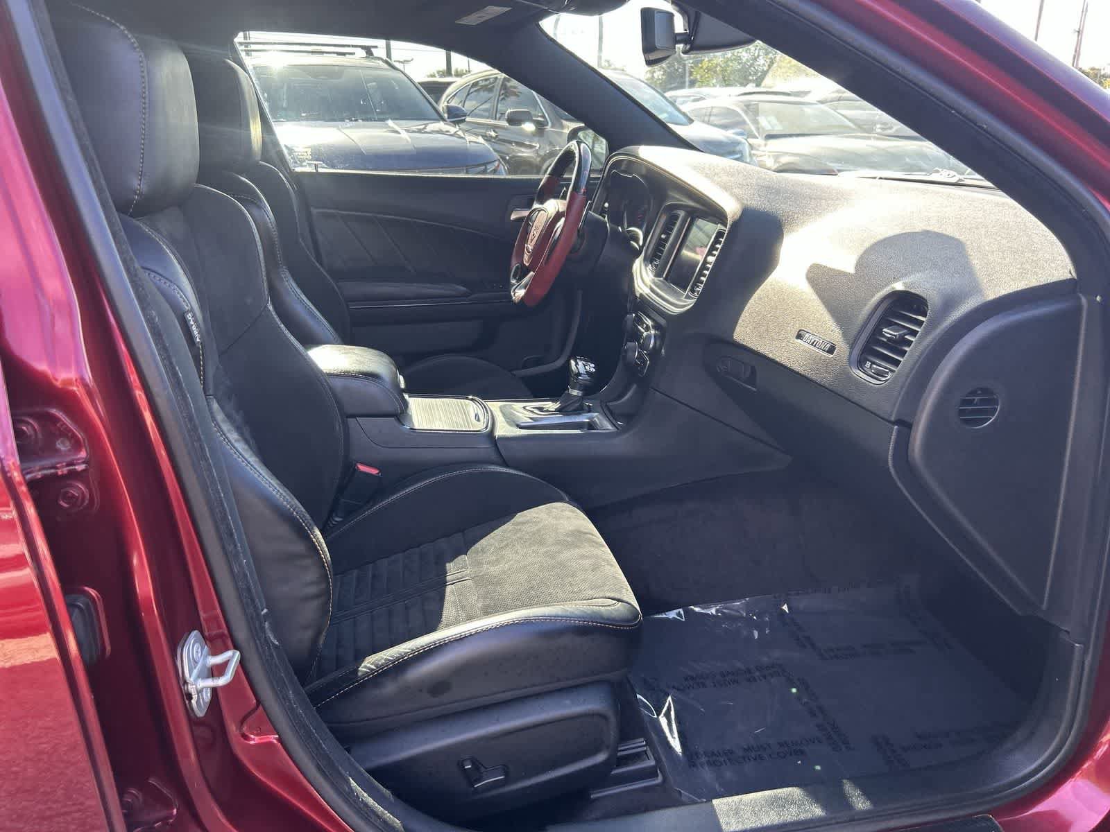 Used 2018 Dodge Charger R/T RWD image 14