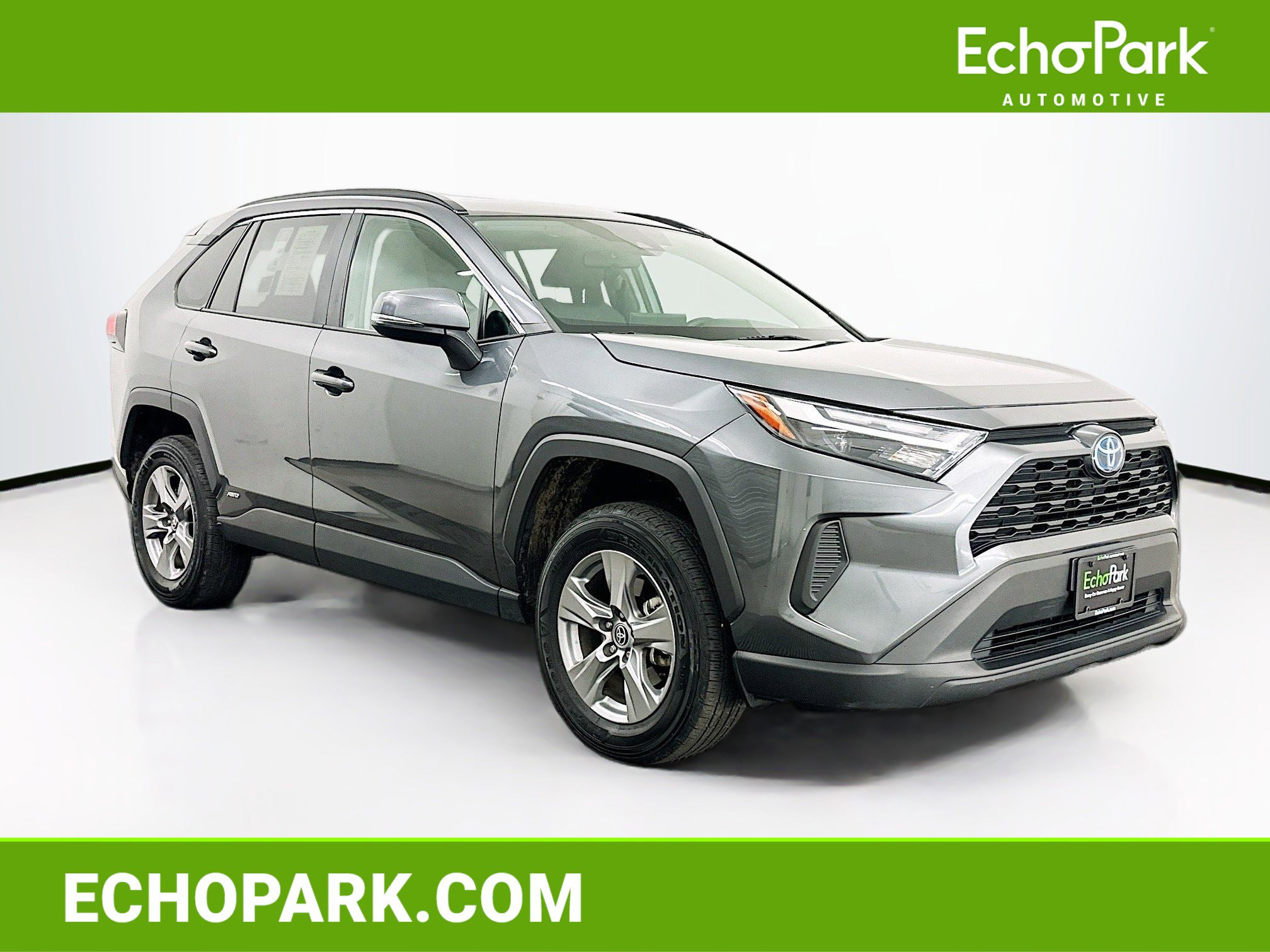 Used 2022 Toyota RAV4 XLE w/ Convenience Package