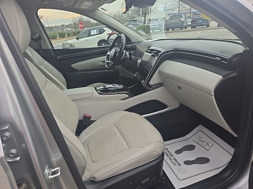 Used 2024 Hyundai Tucson Limited image 38