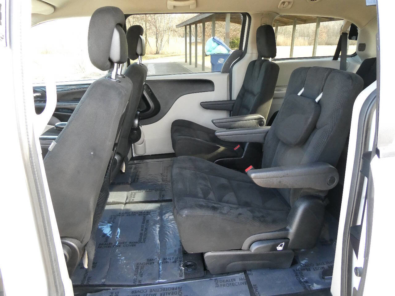 Used 2015 Dodge Grand Caravan SE w/ Quick Order Package 29E SE image 23