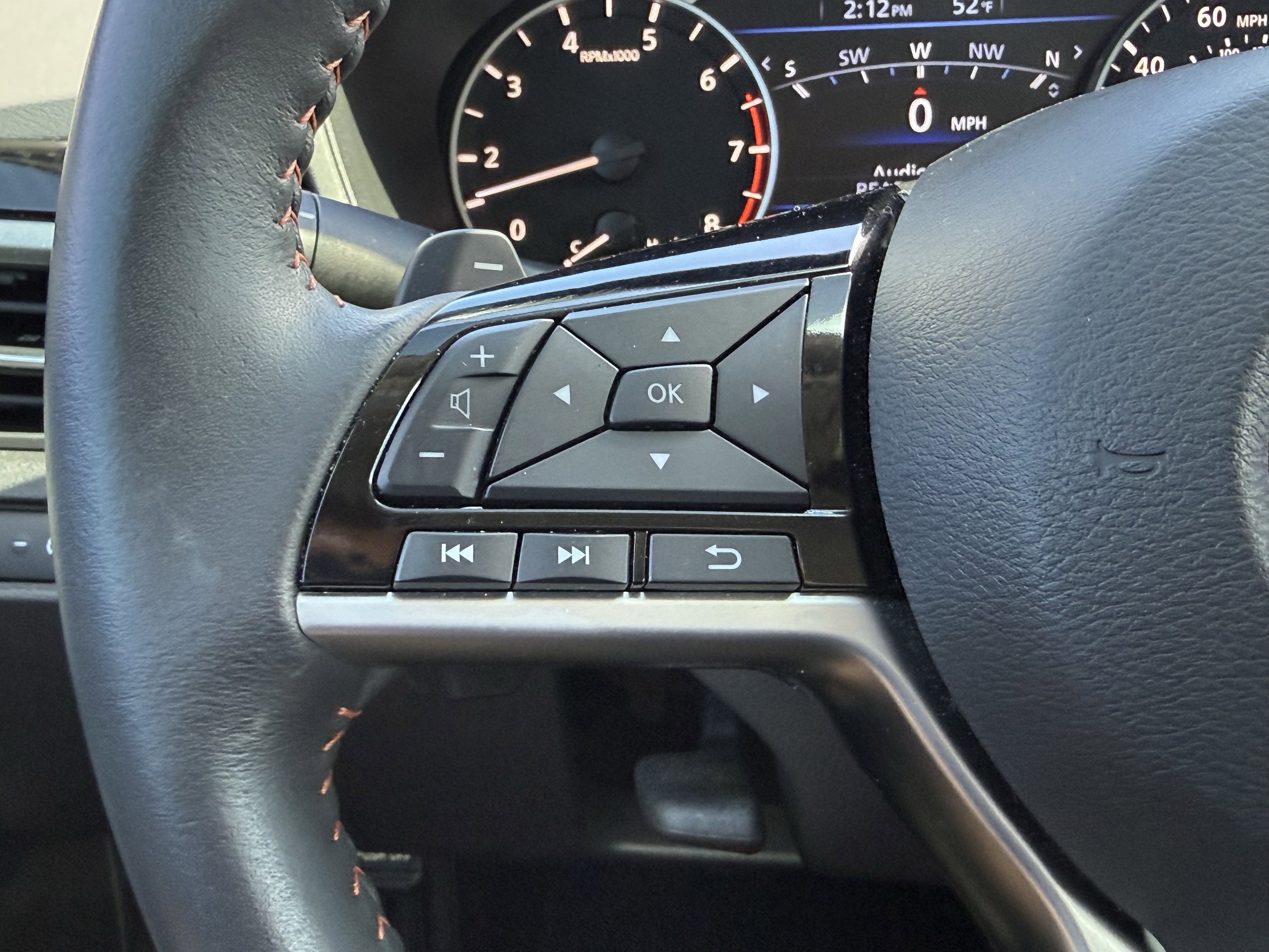 Used 2024 Nissan Altima 2.5 SR w/ SR Premium Package image 24