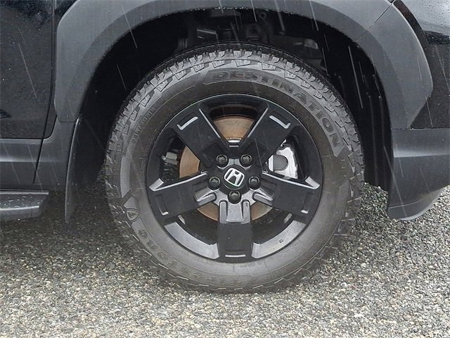 Certified 2024 Honda Ridgeline Black Edition image 8