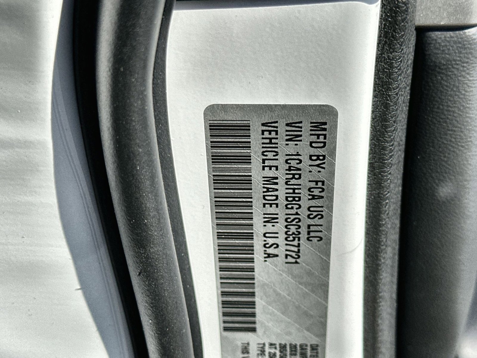 New 2025 Jeep Grand Cherokee Limited w/ Luxury Tech Group II image 29