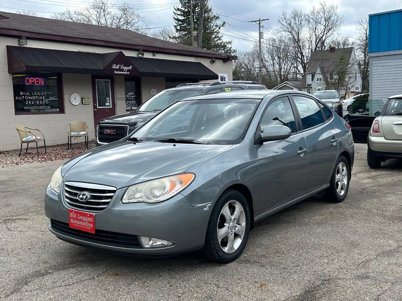 Used 2010 Hyundai Elantra SE image 2
