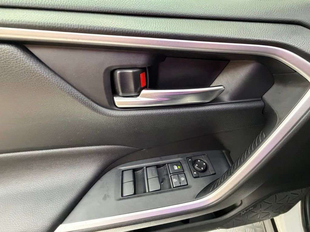 Used 2020 Toyota RAV4 XLE w/ XLE Grade Weather Package image 24